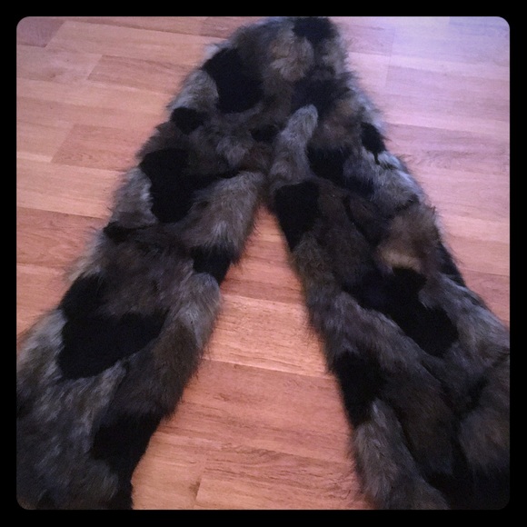Express Accessories - Scarf from express